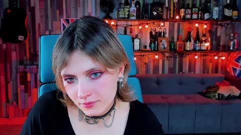 Snapshot of lolaasmus chatting on 01/11/25, 11:12 I consider myself the god Loki but life just calls me LOL online show from 01/11/25, 11:12