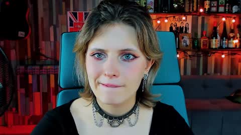 Snapshot of lolaasmus chatting on 01/11/25, 02:15 I consider myself the god Loki but life just calls me LOL online show from 01/11/25, 02:15