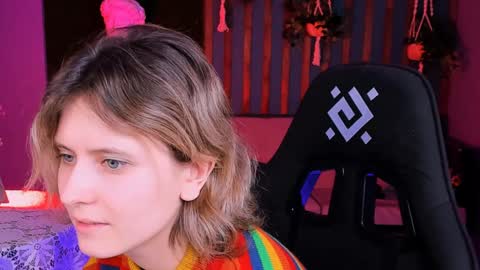 Snapshot of lolaasmus chatting on 01/14/25, 03:04 I consider myself the god Loki but life just calls me LOL online show from 01/14/25, 03:04