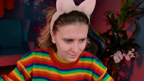 Snapshot of lolaasmus chatting on 01/15/25, 05:08 I consider myself the god Loki but life just calls me LOL online show from 01/15/25, 05:08