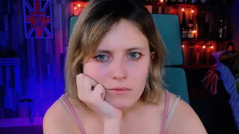 Snapshot of lolaasmus chatting on 01/17/25, 02:07 I consider myself the god Loki but life just calls me LOL online show from 01/17/25, 02:07