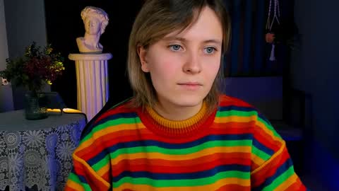 Snapshot of lolaasmus chatting on 01/21/25, 09:13 I consider myself the god Loki but life just calls me LOL online show from 01/21/25, 09:13