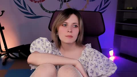 Snapshot of lolaasmus chatting on 01/22/25, 12:06 I consider myself the god Loki but life just calls me LOL online show from 01/22/25, 12:06