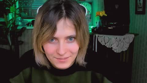 Snapshot of lolaasmus chatting on 01/24/25, 08:13 I consider myself the god Loki but life just calls me LOL online show from 01/24/25, 08:13