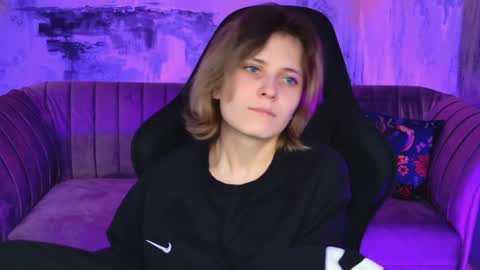 Snapshot of lolaasmus chatting on 02/05/25, 04:14 I consider myself the god Loki but life just calls me LOL online show from 02/05/25, 04:14