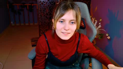 Snapshot of lolaasmus chatting on 02/06/25, 07:18 I consider myself the god Loki but life just calls me LOL online show from 02/06/25, 07:18