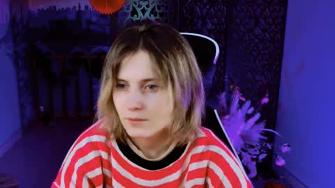 Snapshot of lolaasmus chatting on 02/15/25, 05:09 I consider myself the god Loki but life just calls me LOL online show from 02/15/25, 05:09