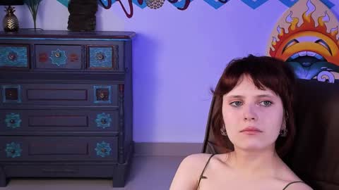 Snapshot of lolaasmus chatting on 03/05/25, 11:38 I consider myself the god Loki but life just calls me LOL online show from 03/05/25, 11:38