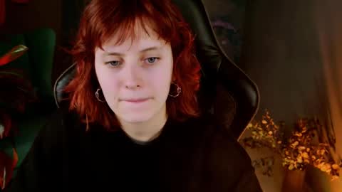 Snapshot of lolaasmus chatting on 03/11/25, 08:09 I consider myself the god Loki but life just calls me LOL online show from 03/11/25, 08:09