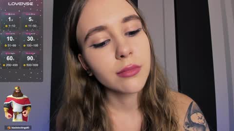 Snapshot of lolabunnyz chatting on 01/14/25, 03:43 Lola3 online show from 01/14/25, 03:43