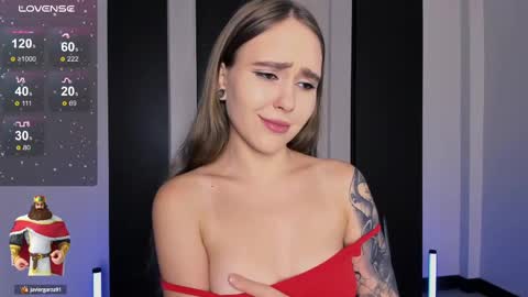 Snapshot of lolabunnyz chatting on 02/12/25, 07:13 Lola3 online show from 02/12/25, 07:13