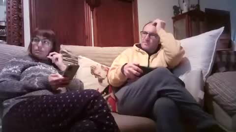 LOLA HUESO y ERIC online show from 03/04/25, 04:41