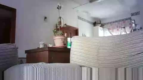 LOLA HUESO y ERIC online show from 09/16/25, 08:37