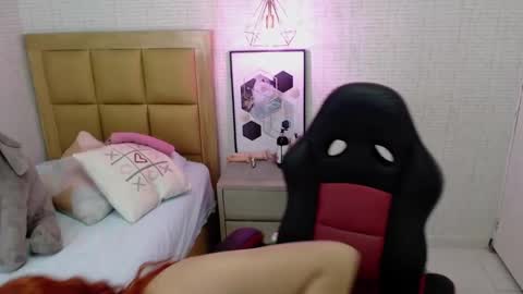 LOLA online show from 02/28/25, 03:04