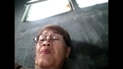 tey online show from 09/16/25, 11:28