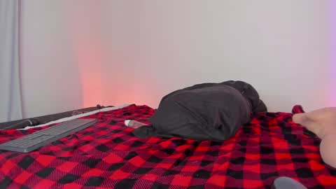 Lola online show from 12/11/24, 10:16