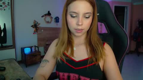 Lola doll online show from 10/31/25, 05:58