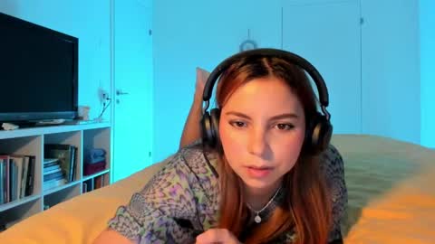 Lola doll online show from 05/28/26, 01:30