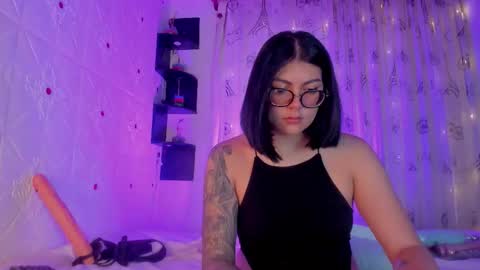 Lola online show from 01/10/26, 11:45