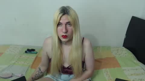 Sascha Bauer online show from 01/13/25, 01:02