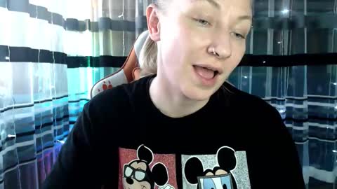 Lisa online show from 01/05/26, 05:27