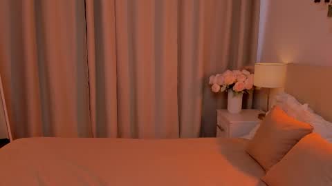 lollita online show from 03/10/26, 10:53