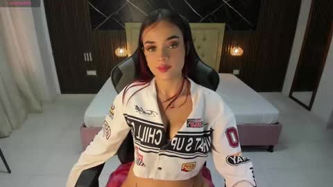 Snapshot of lolly18_ chatting on 01/25/25, 08:00 lolly18_ online show from 01/25/25, 08:00