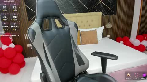 Snapshot of lolly18_ chatting on 03/04/25, 03:15 lolly18_ online show from 03/04/25, 03:15