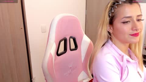 Lolly  online show from 01/03/25, 02:54