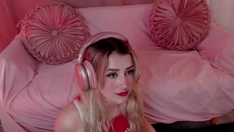 Lolly  online show from 10/01/25, 04:29