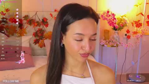 Snapshot of lolly_neal chatting on 11/13/25, 05:17 Lolly online show from 11/13/25, 05:17