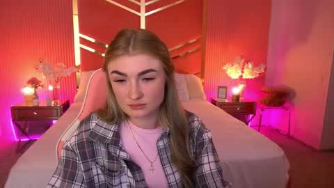 Loli online show from 05/04/26, 07:37