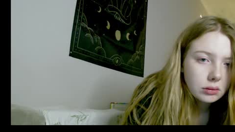 Lilly online show from 12/04/24, 08:07