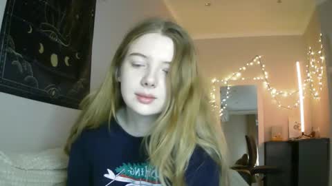 Lilly online show from 12/24/24, 02:22