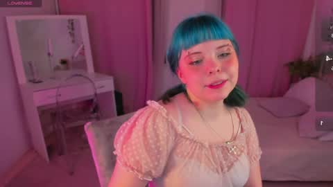 Lolly   online show from 04/28/26, 04:34