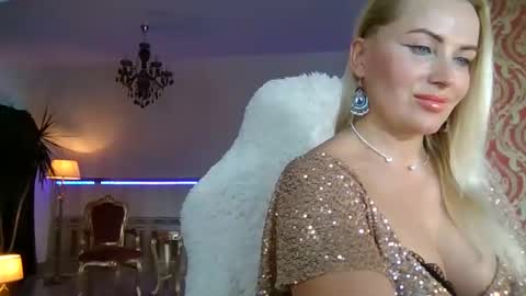 Roxy online show from 01/01/25, 06:37