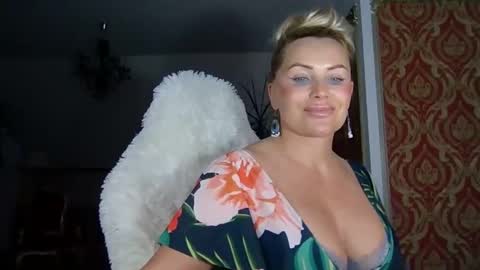 Roxy online show from 02/15/25, 03:06