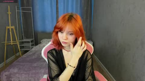 Snapshot of loly_cuttie chatting on 03/28/26, 02:44 Loly online show from 03/28/26, 02:44