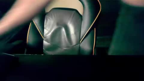 london_man1988 online show from 01/09/25, 08:55