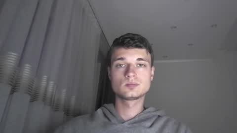 london_tomy online show from 12/22/25, 12:29