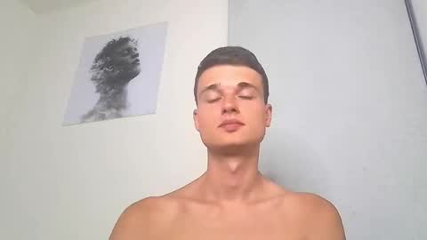 london_tomy online show from 04/03/26, 02:42