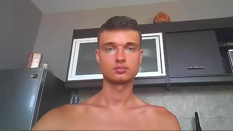 london_tomy online show from 04/23/26, 04:09