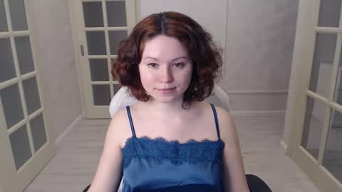 Snapshot of londonmiley chatting on 02/27/26, 03:23 LondonMiley online show from 02/27/26, 03:23