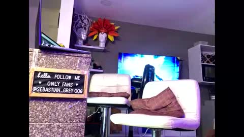 Snapshot of lone_wolf_3x chatting on 03/11/26, 05:35 lone_wolf_3x online show from 03/11/26, 05:35