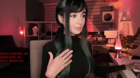 Snapshot of lonelly_lolly98 chatting on 09/09/25, 12:10 SABRINA online show from 09/09/25, 12:10