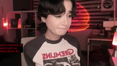 Snapshot of lonelly_lolly98 chatting on 09/16/25, 02:12 SABRINA online show from 09/16/25, 02:12