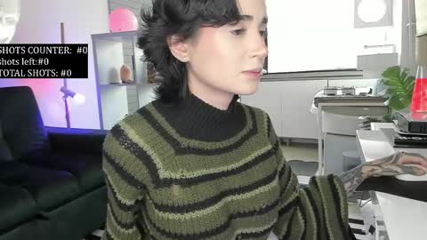 Snapshot of lonelly_lolly98 chatting on 11/09/25, 09:13 SABRINA online show from 11/09/25, 09:13