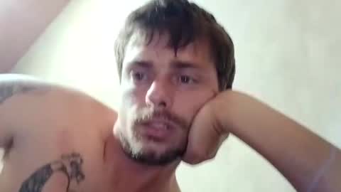 Snapshot of lonelybabydick4u chatting on 03/04/25, 09:29 JustYourAverageWhiteBoy online show from 03/04/25, 09:29