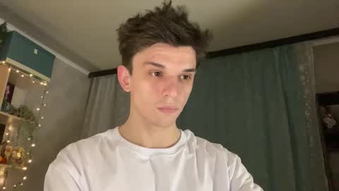 PVT AND MENU ACTIVE online show from 03/18/26, 06:44