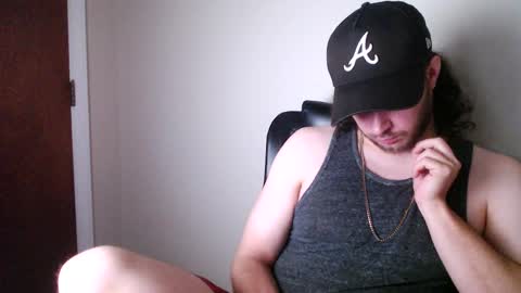 Snapshot of long_18 chatting on 12/18/25, 10:49 Long18 online show from 12/18/25, 10:49